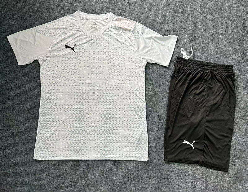 P001 Popular New Design Team Soccer Jerseys Comfortable Soccer Training Wear Adult Football Tracksuit