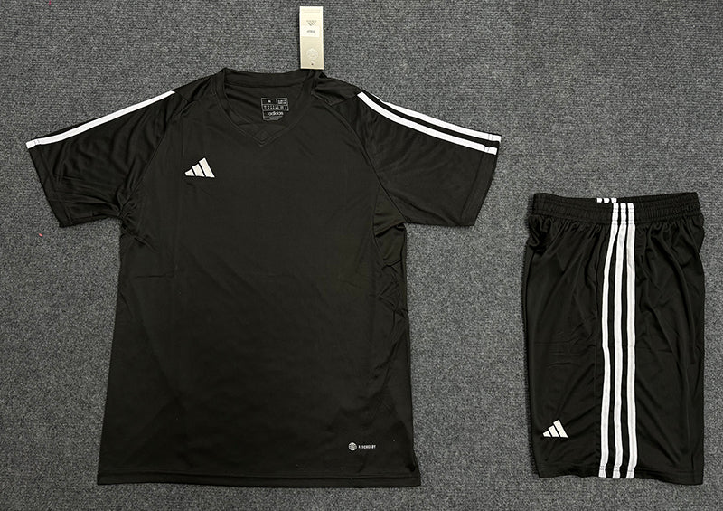 R002 Wholesale Original Soccer Clothes Football Set Breathable Jersey Breathable Football Jersey