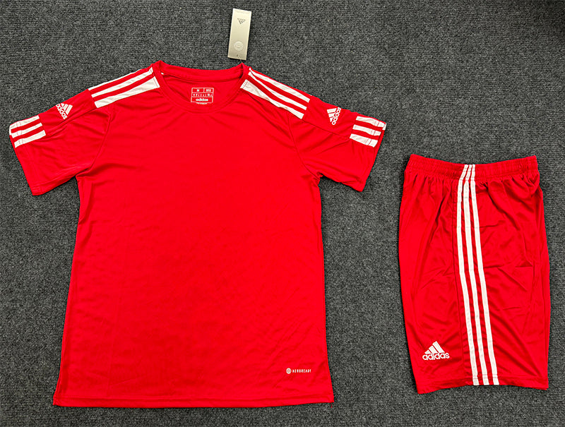 R001 Unisex Soccer Wear Quick Drying Football Uniform Wear Uniform Custom Soccer Kit Sublimation Soccer Jersey