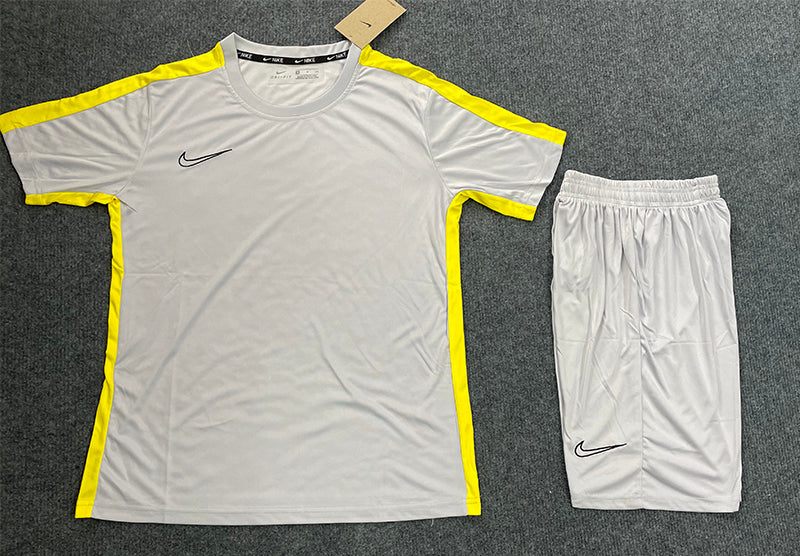 N005 Breathable Soccer Jerseys Soccer Kit Football Sports Wear Full Set Design Your Own Team Wear Soccer Uniforms Sets