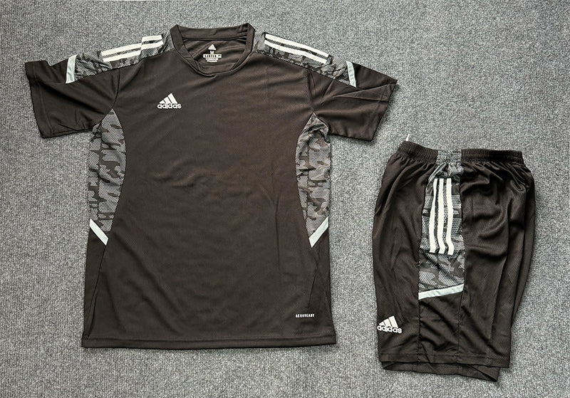 R006 Hot Sale Man Sublimation 100% Polyester Football Clothing Training Football Set Football Uniform Wear