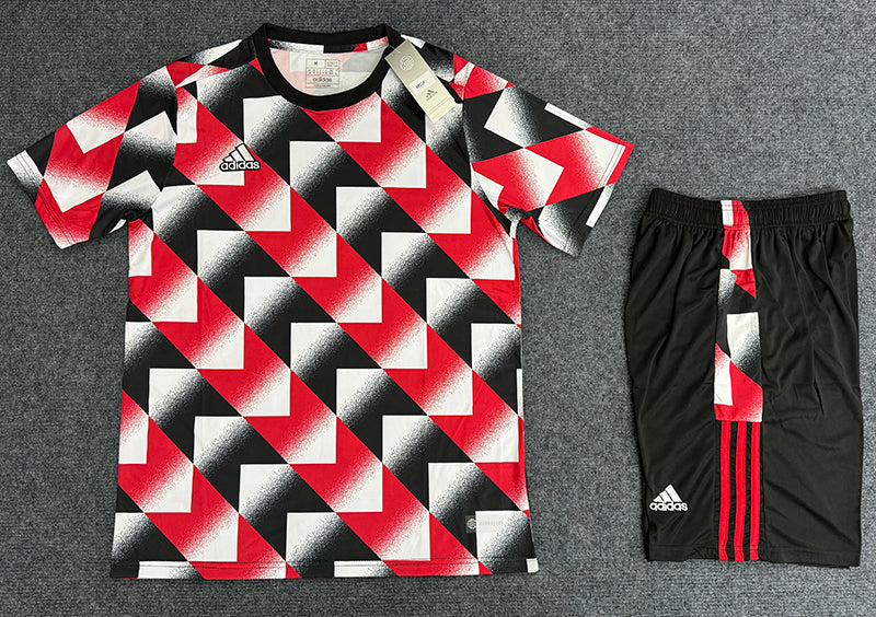 R013 Custom logos Breathable Soccer Wear Training Summer Short-sleeved Sports Wear Professional Soccer Uniform