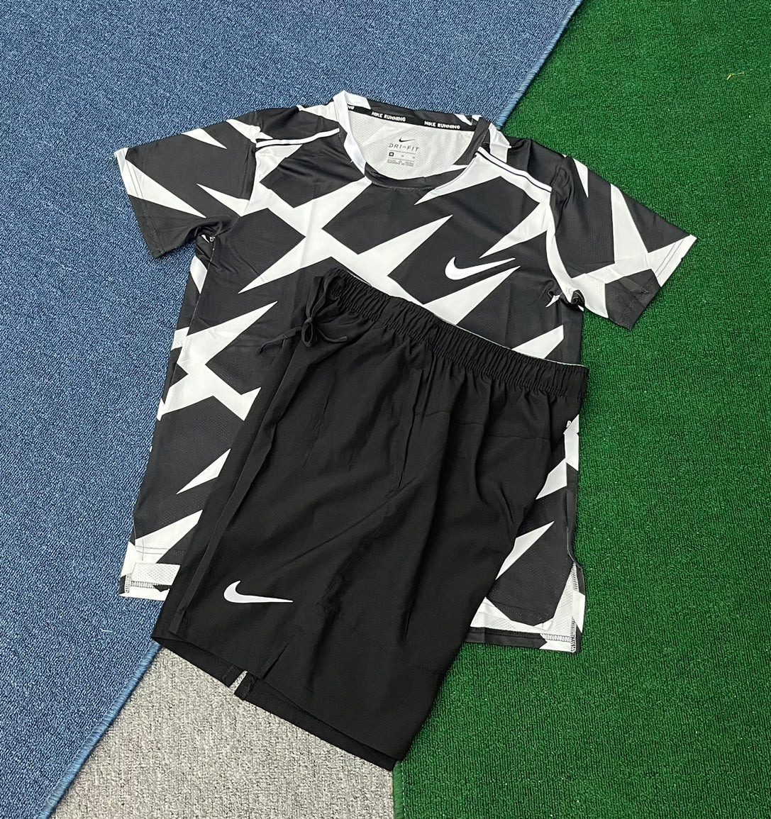 Custom Soccer Jersey Set Football Uniform Soccer Wear Sports Sportswear Football Shirt High Quality Maillot De Foot