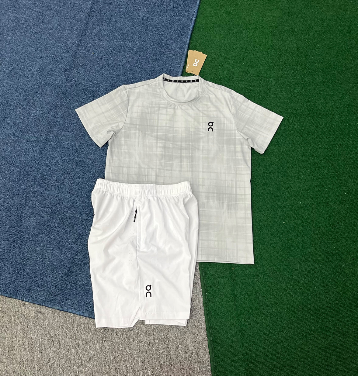 2738+on2602 Custom Men's Lightweight Quick Dry Breathable Sports T-Shirt Shorts Set Summer Running Gym Activewear OEM Service