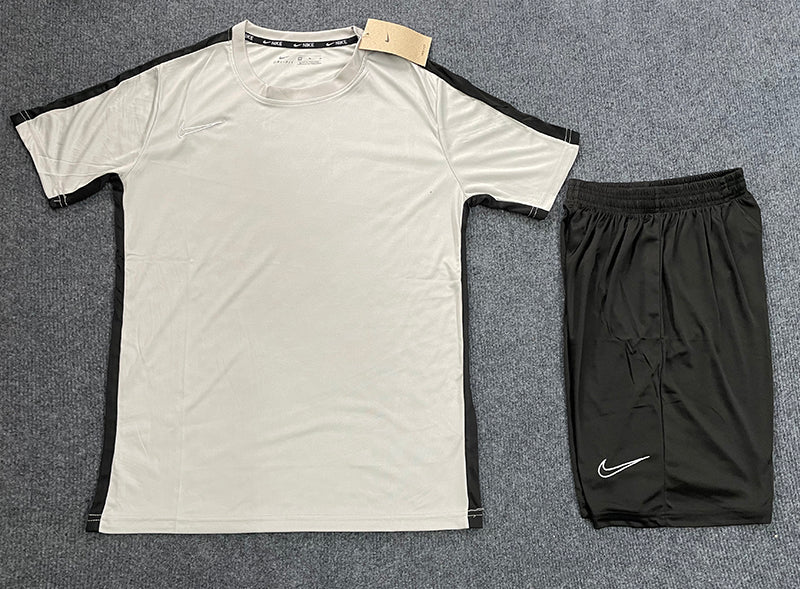 N005 Breathable Soccer Jerseys Soccer Kit Football Sports Wear Full Set Design Your Own Team Wear Soccer Uniforms Sets
