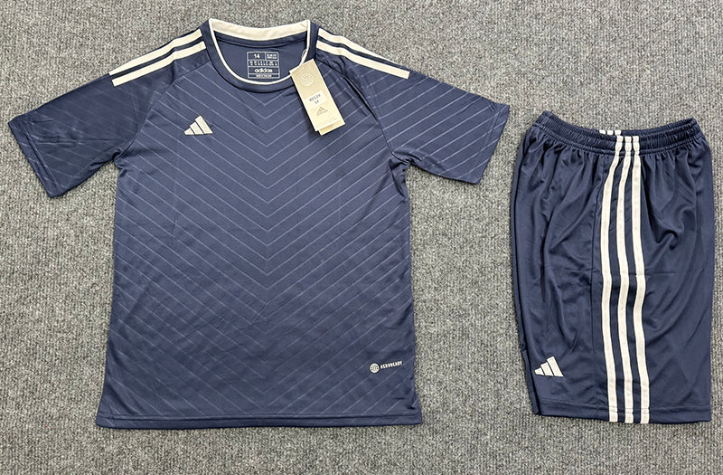 R012 Custom Logo Hot Print Soccer Wear Uniform Sports Team Training Retro Soccer Jersey Sublimation Jersey Set