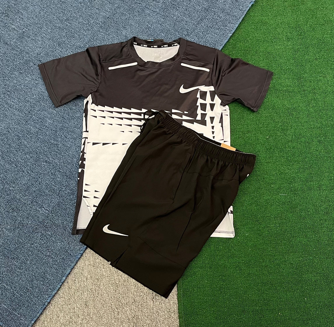 Custom Logo Sublimated Team Training Sport Kits Shorts Shirt Soccer Jersey for Men Maillot De Foot Football Jersey