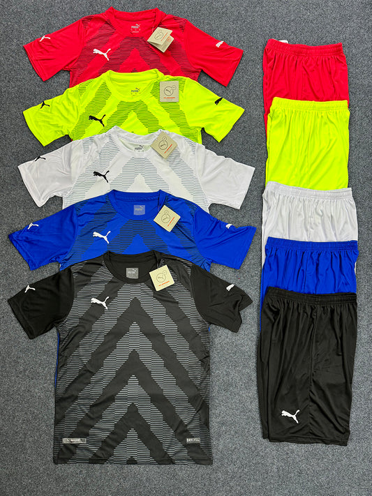 P003 High Quality Football Jerseys 100% Polyester Football Suit New Style with Personalized Print OEM Service for Adults
