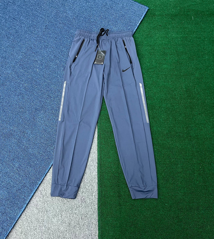 22002 Autumn Men's Sports Sweatpants Soccer Loose Elastic Waist Quick-Dry Running Long Pants Fitness Training Breathable Trousers