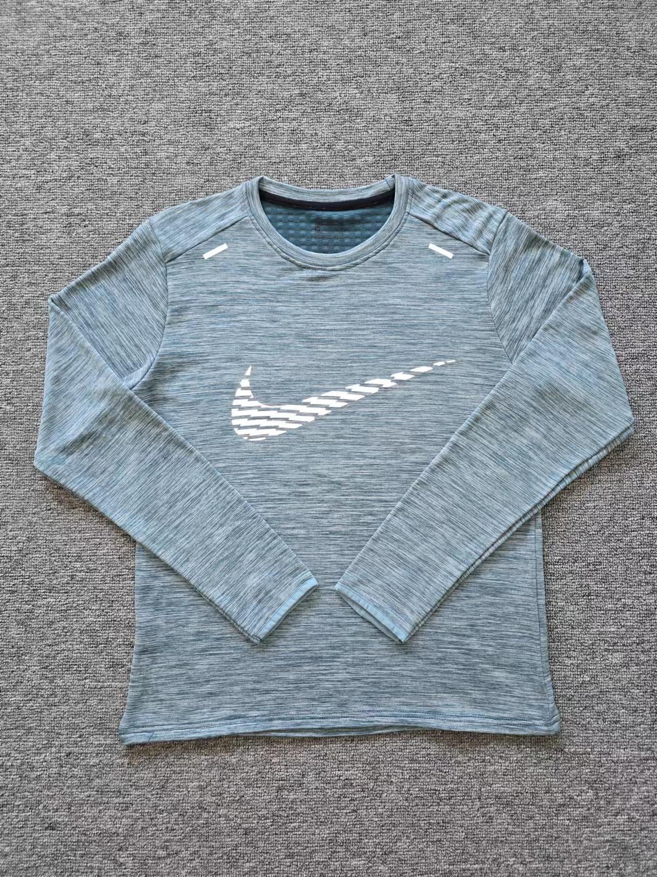 Light Fleece Team Club Soccer Uniforms Football Shirts Set Custom Breathable Sublimation Soccer Jersey Maillot De Foot