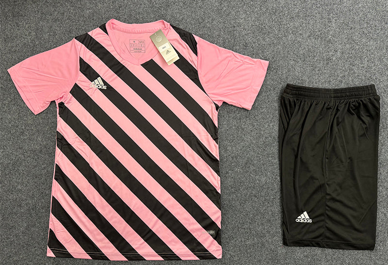 R004 New Design Soccer Jersey Lightweight Team Wear High Quality Football Uniform Cheap Football Jersey