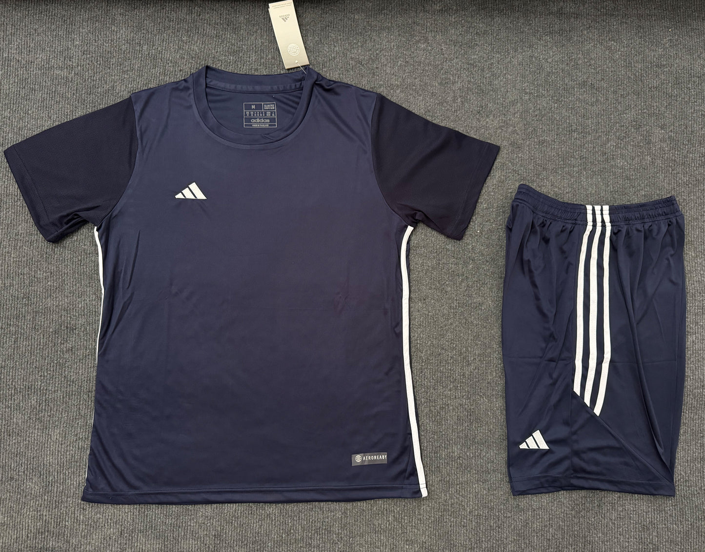 R018 Factory Customization Soccer Uniform Sets for Training Quick Dry Soccer Wear Digital Print Football Jerseys Set