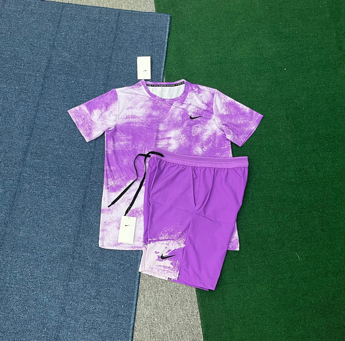 J04 Men's Quick Dry Short Sleeve T-Shirt and Running Shorts Set Breathable Athletic Wear for Gym Training Men's T-shirts sets