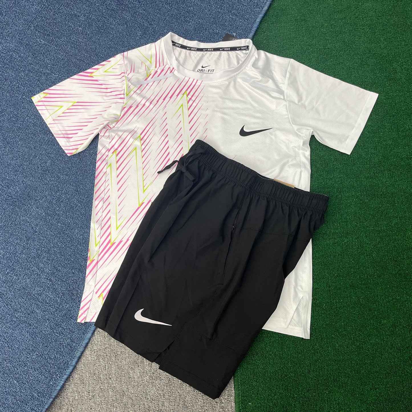 Factory Soccer Uniform Wholesale Football Jersey Football Uniform Custom Sport Training Wear Quick Dry Maillot De Foot