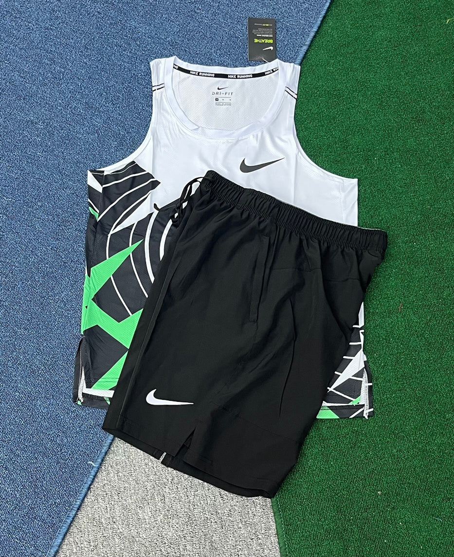 A222+218 Men Sportswear Running Set Vest Shorts 2 Pieces Lightweight Workout Gym Tracksuit High Quality Lightweight Suits
