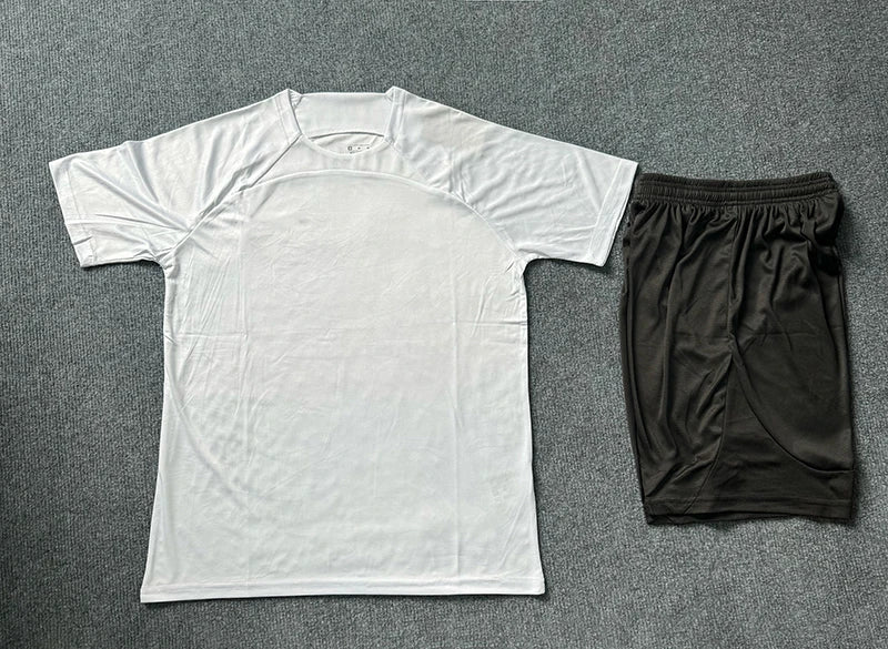 Factory Price Breathable Striped Soccer Wear 100% Polyester Fabric Football Shirt Maillot De Foot Men Retro Soccer Jersey