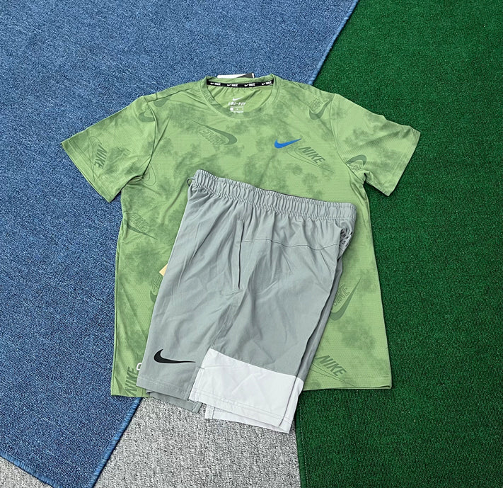 8044+975 Customized Team Wear Sublimation Football Shirt Full Set Soccer Men Training Custom Quick Dry Polyester Football Jersey