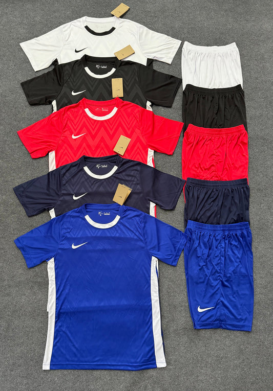 N011 Breathable Sportswear Soccer Mallot De Football Uniforms Set Team Soccer Wear for Man