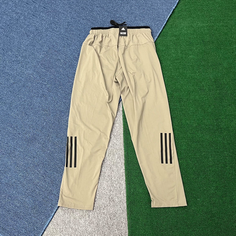 LP802 Soccer Track Pants 100% Polyester Quick Dry Running Sport Pants Men Jogging Pants for Autumn Season Outdoor Mens Trousers